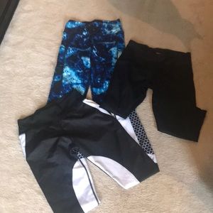 3 PAIR OF WORKOUT LEGGINGS